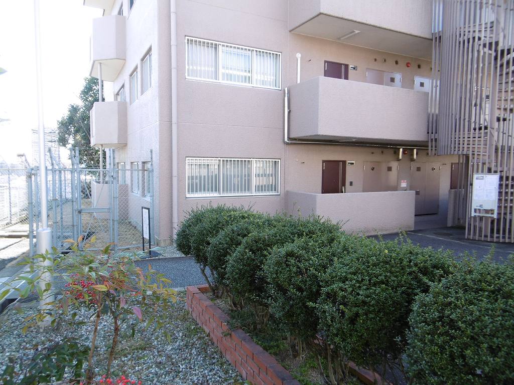 ��ˎs���4���ځA�}���V�����A��˃��b�c�n�E�X�E�ʐ^1