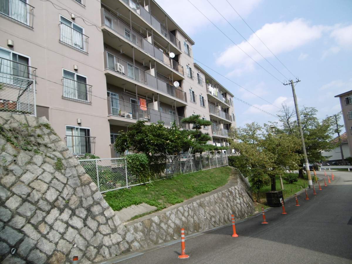 ��ˎs��~�A���݃}���V�����A�t����n�C�c�A�t����w�E�ʐ^2